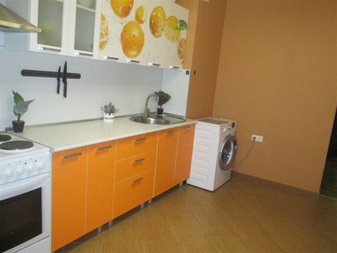 2-к квартира, 7/17 эт., 70м²