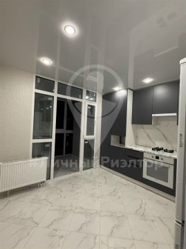 1-к квартира, 5/7 эт., 42м²