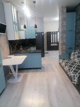 2-к квартира, 4/5 эт., 70м²