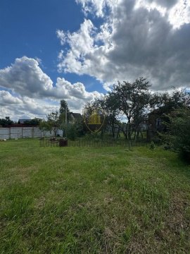 Дом 25м², участок 16 сот.