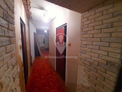 Дом 198м², участок 3 сот.