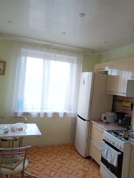 2-к квартира, 6/9 эт., 50м²
