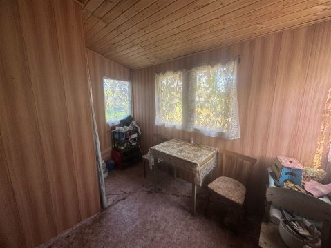 Дом 35м², участок 10 сот.