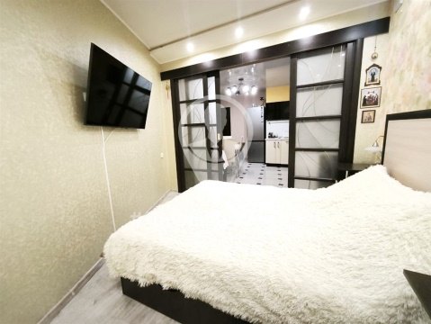 2-к квартира, 1/14 эт., 58м²