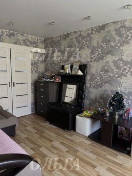 3-к квартира, 1/1 эт., 61м²