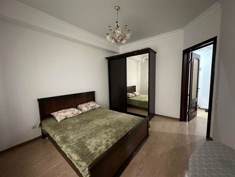 2-к квартира, 6/10 эт., 86м²