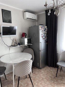 4-к квартира, 4/5 эт., 80м²
