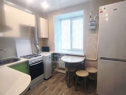 1-к квартира, 1/2 эт., 28м²