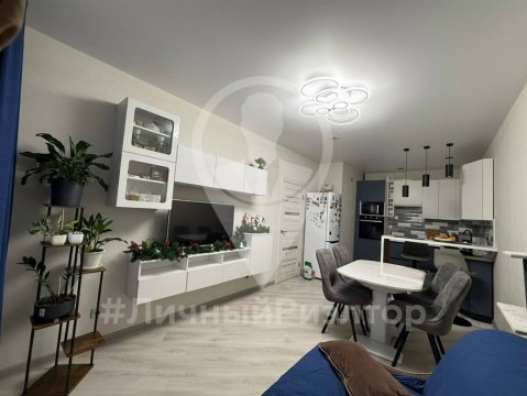 2-к квартира, 16/27 эт., 63м²