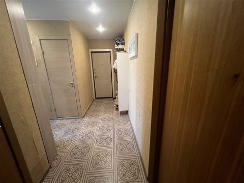 2-к квартира, 5/5 эт., 52м²