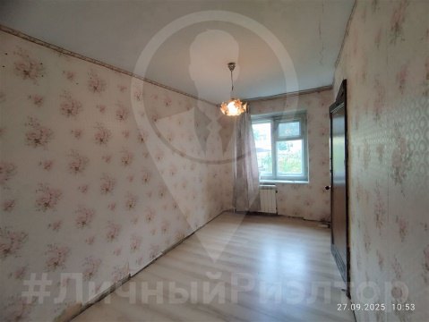 2-к квартира, 1/5 эт., 42м²