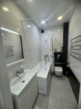 1-к квартира, 1/6 эт., 40м²