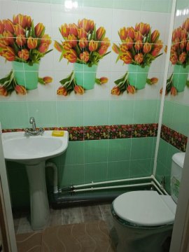 2-к квартира, 1/5 эт., 60м²