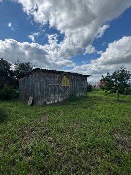 Дом 25м², участок 16 сот.