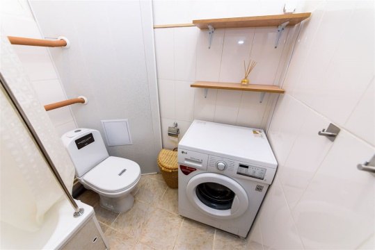 2-к квартира, 5/16 эт., 79м²