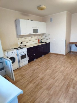 2-к квартира, 10/16 эт., 46м²