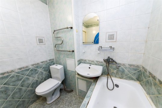 3-к квартира, 4/5 эт., 50м²