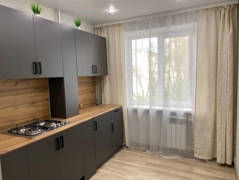 2-к квартира, 4/9 эт., 58м²