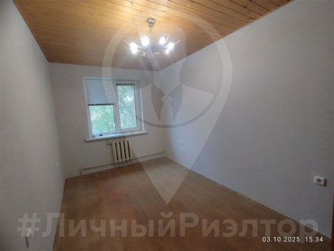 2-к квартира, 5/5 эт., 42м²