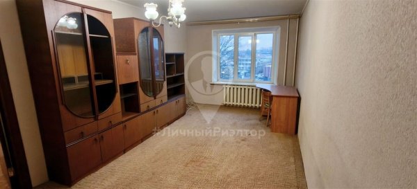 2-к квартира, 6/9 эт., 50м²
