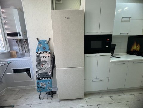 1-к квартира, 1/6 эт., 40м²