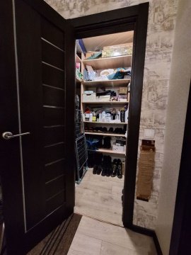 3-к квартира, 1/6 эт., 74м²