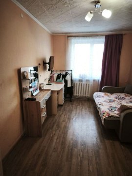 3-к квартира, 1/5 эт., 60м²