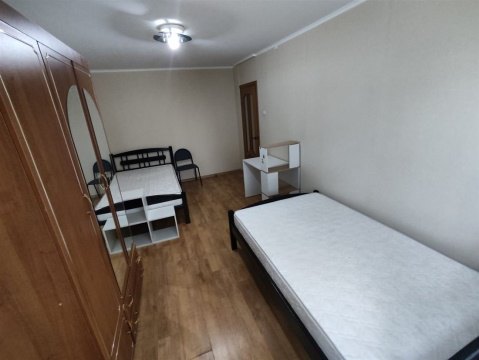 2-к квартира, 2/5 эт., 47м²