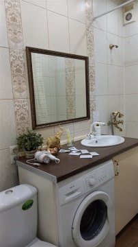 1-к квартира, 1/4 эт., 45м²