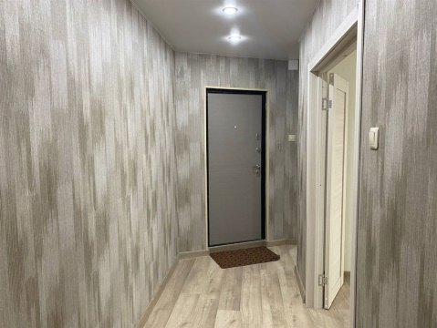 2-к квартира, 4/9 эт., 58м²