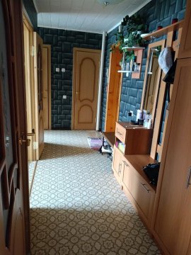 2-к квартира, 8/9 эт., 50м²