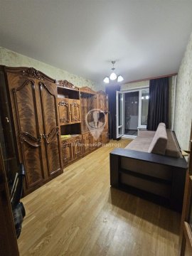3-к квартира, 6/9 эт., 60м²