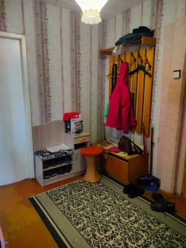 3-к квартира, 5/5 эт., 61м²