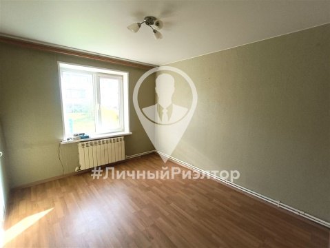 2-к квартира, 1/3 эт., 50м²