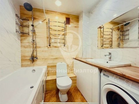 1-к квартира, 6/10 эт., 38м²