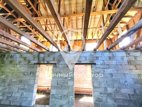 Дом 160м², участок 8,2 сот.