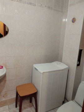 1-к квартира, 1/15 эт., 38м²