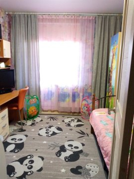 3-к квартира, 2/6 эт., 70м²