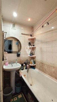2-к квартира, 2/5 эт., 40м²