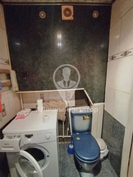 3-к квартира, 1/2 эт., 56м²