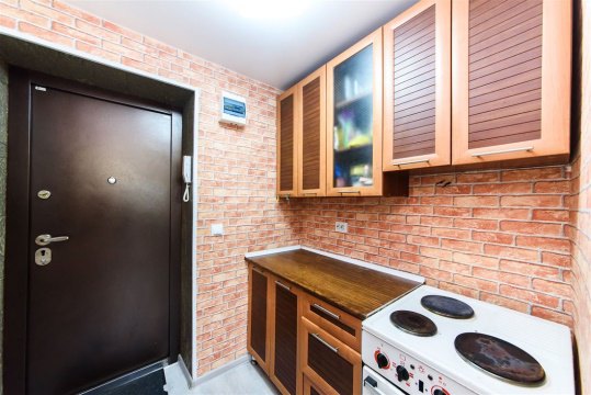 1-к квартира, 5/5 эт., 17м²