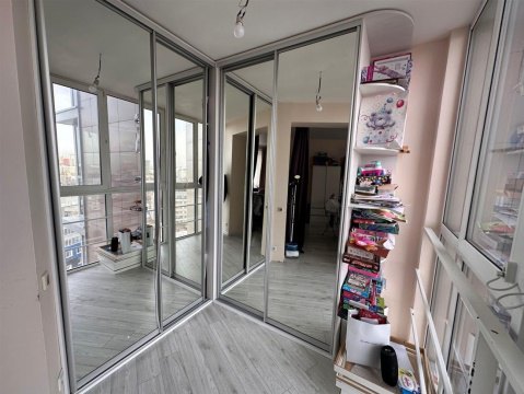 2-к квартира, 13/19 эт., 62м²