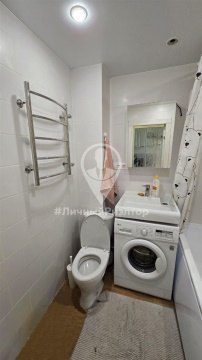 1-к квартира, 3/10 эт., 40м²