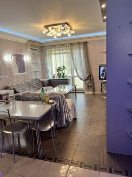 2-к квартира, 6/14 эт., 67м²