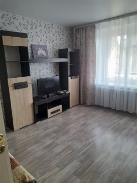 2-к квартира, 2/2 эт., 70м²