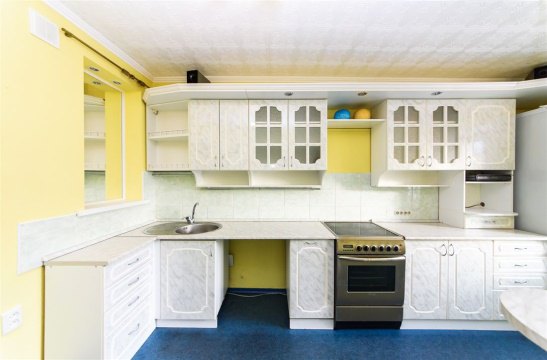 3-к квартира, 6/6 эт., 76м²