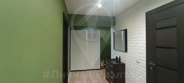 1-к квартира, 3/6 эт., 52м²