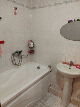 1-к квартира, 1/15 эт., 38м²