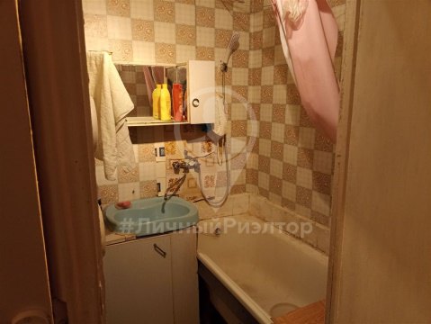 2-к квартира, 3/5 эт., 47м²