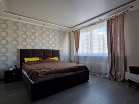 2-к квартира, 13/17 эт., 58м²